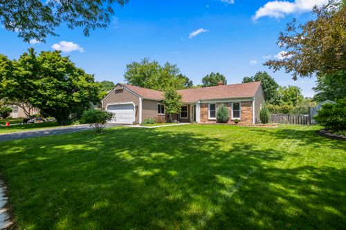 479 Newport Dr, Naperville, IL, 60565-3127 | Card Image