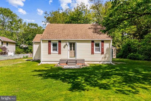12 Oregon Ave, Mount Laurel, NJ, 08054-1116 | Card Image