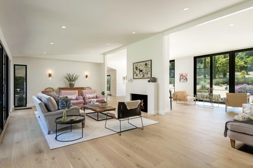 939 Las Palmas Dr, SANTA BARBARA, CA, 93110-2110 | Card Image
