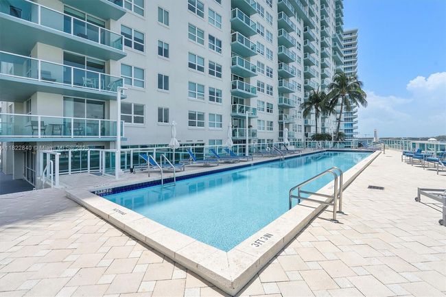 APT-1101 - 1830 S Ocean Dr, Condo with 3 bedrooms, 3 bathrooms and null parking in Hallandale Beach FL | Image 25