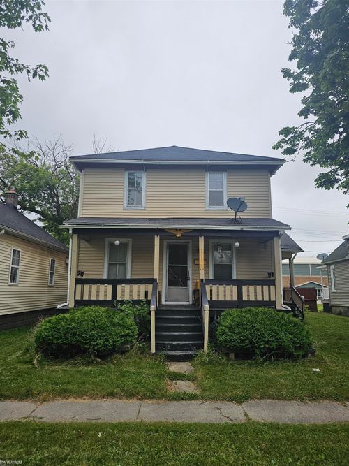 1113 Griswold St, Port Huron, MI, 48060-5743 | Card Image