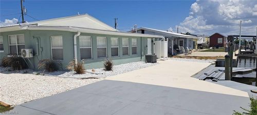 apt-b-2551 Broadwater St, MATLACHA, FL, 33993-9605 | Card Image