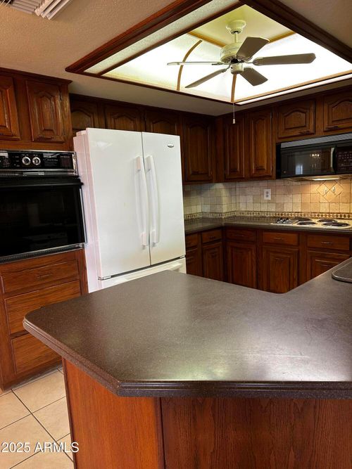 334-17404 N 99th Ave, Sun City, AZ, 85373-2019 | Card Image