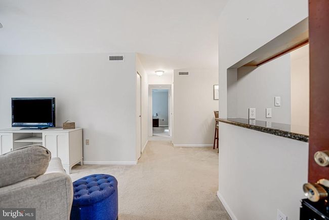 3H - 10320 Luria Commons Ct, Condo with 2 bedrooms, 1 bathrooms and null parking in BURKE VA | Image 4