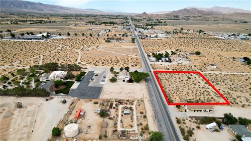 88 Barstow Rd, Lucerne Valley, CA, 92356 | Card Image