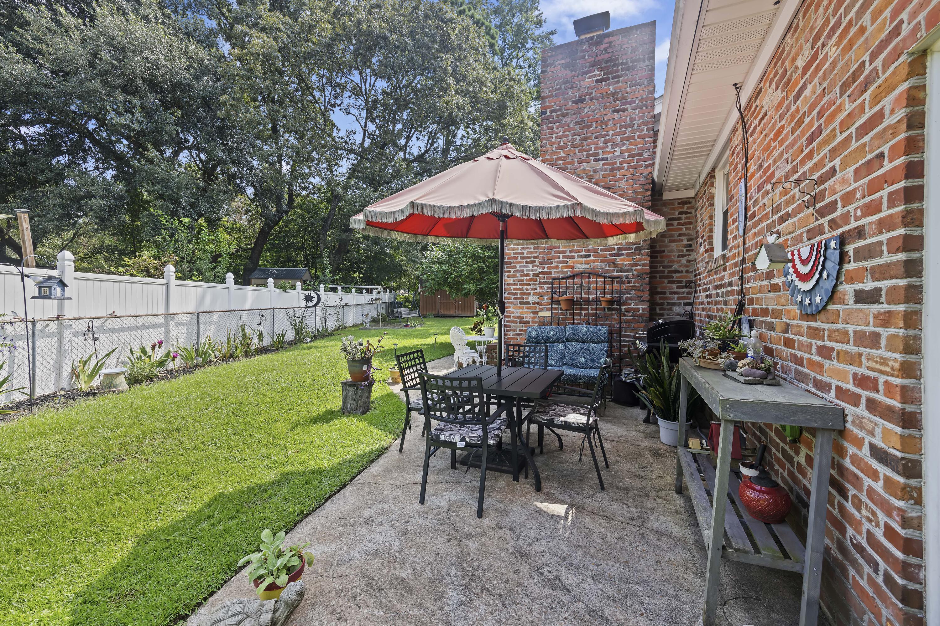Residential in Summerville 3