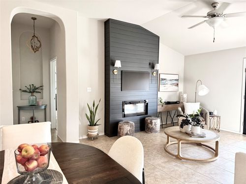 408 Wincliff Dr, Buda, TX, 78610-3477 | Card Image