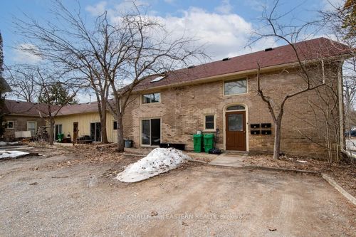 11 Argyle Street, Peterborough, ON, K9H7M2 | Card Image