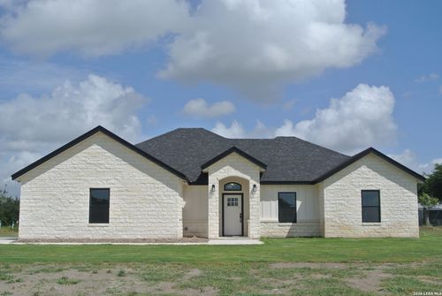 112 Rustic Woods, Marion, TX, 78124-2187 | Card Image