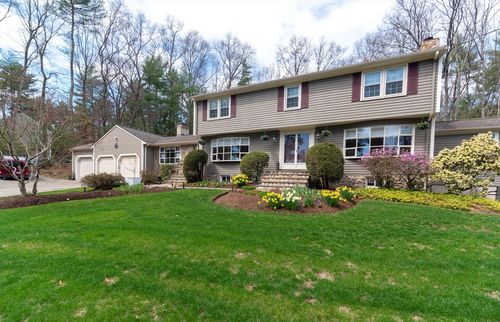 74 Wayside Inn Rd, Marlborough, MA, 01752-6744 | Card Image