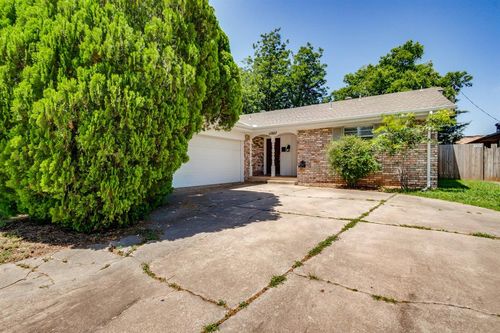 11007 Greystone Avenue, Oklahoma City, OK, 73120 | Card Image