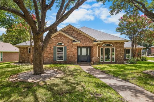 1104 Western Ridge Dr, Waco, TX, 76712-8705 | Card Image