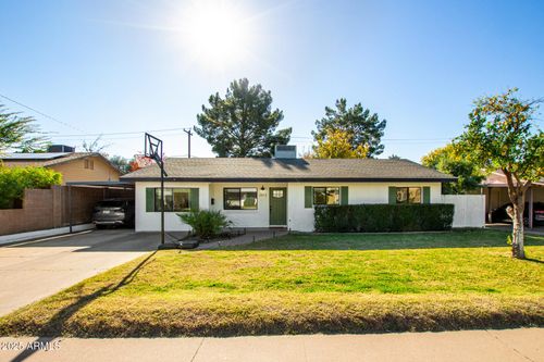 2613 E Pierson St, Phoenix, AZ, 85016-4820 | Card Image