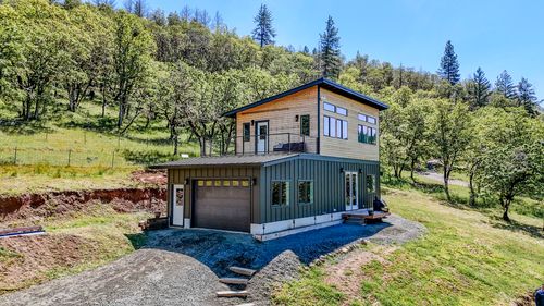 1545 Highway 238, Jacksonville, OR, 97530-9770 | Card Image