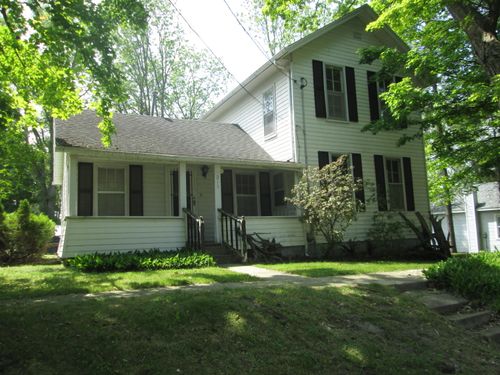 215 N New St, Stanton, MI, 48888-9526 | Card Image