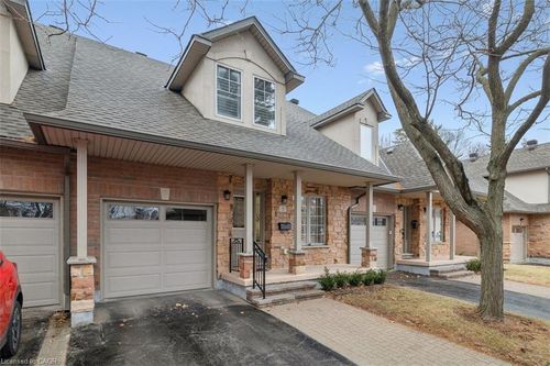 3-1019 N Shore Blvd E, Burlington, ON, L7T1X8 | Card Image