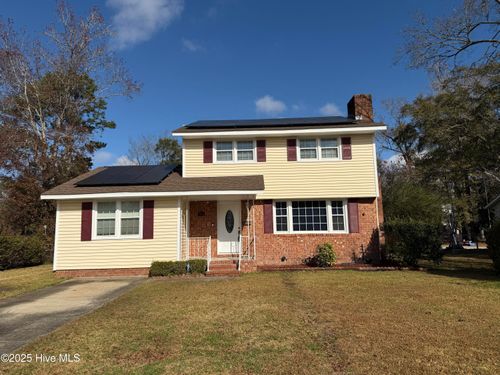 704 Christine Ave, Jacksonville, NC, 28540-6805 | Card Image