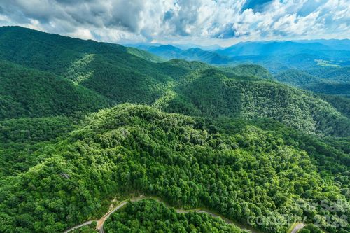565 Pine Cone Trl, Marshall, NC, 28753 | Card Image