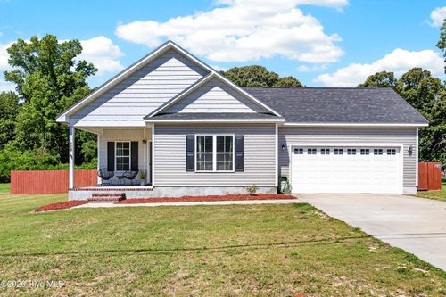 118 Fire Tower Rd, Richlands, NC, 28574-8156 | Card Image