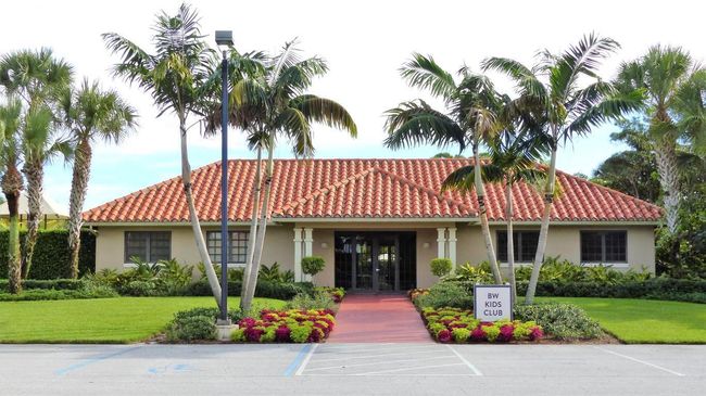 1810 Gulfstream Way, House other with 3 bedrooms, 2 bathrooms and null parking in West Palm Beach FL | Image 45