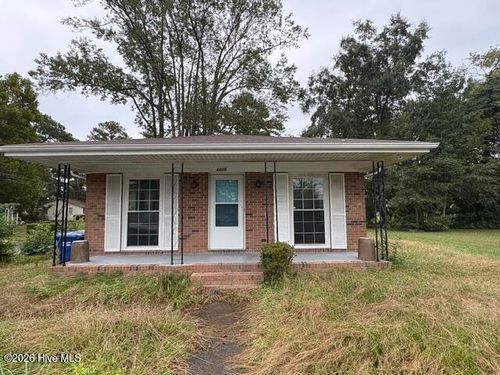 4405 Queen St, Ayden, NC, 28513-7149 | Card Image