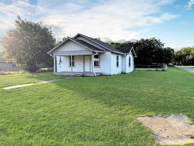 1201 E 3 Rd Ave, House other with 3 bedrooms, 1 bathrooms and null parking in Corsicana TX | Image 20