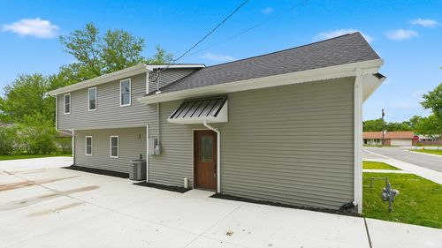 13313 Illinois St, Grabill, IN, 46741-2019 | Card Image