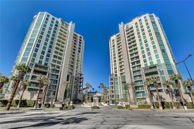 403 - 1 Hughes Center Drive, Home with 2 bedrooms, 2 bathrooms and 2 parking in Las Vegas NV | Image 1