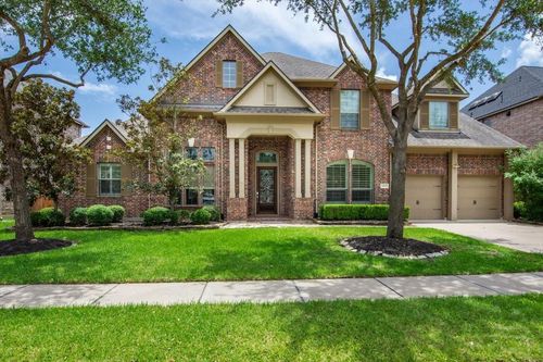 18901 N Bee Cave Springs Cir, Cypress, TX, 77433-3105 | Card Image