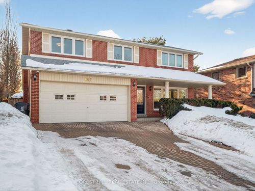 694 Conacher Dr, North York, ON, M2M3N6 | Card Image