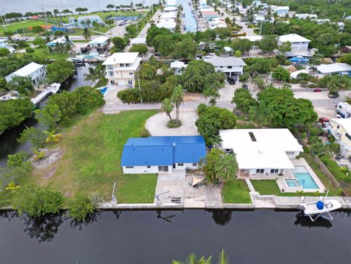 550 Pine Ln, Big Pine Key, FL, 33043-4611 | Card Image