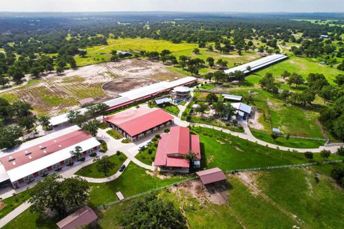 1331 E Parker Rd, Muldoon, TX, 78949 | Card Image