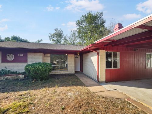 5310 Grace Point Ln, Houston, TX, 77048-1725 | Card Image