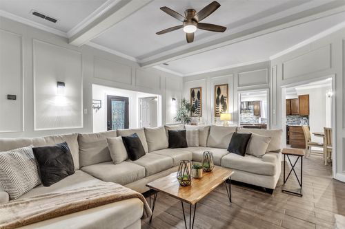 1018 Gracelane Dr, Desoto, TX, 75115-3302 | Card Image