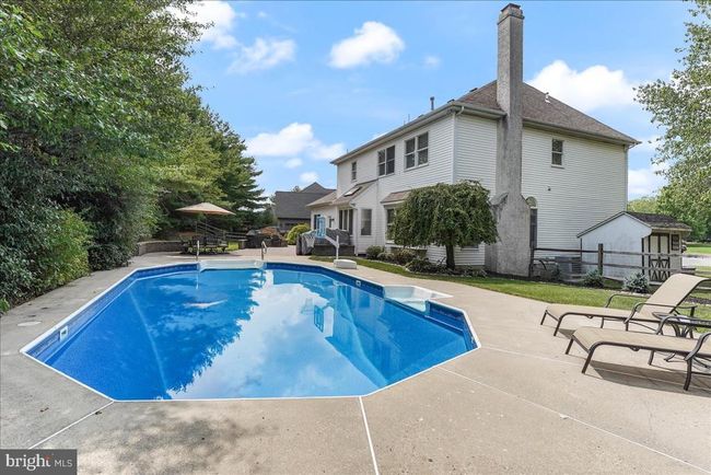 2010 Black Bird Cir, House other with 4 bedrooms, 3 bathrooms and null parking in AUDUBON PA | Image 9