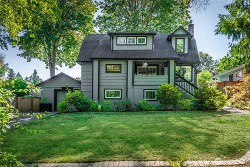 415 Maple Park Ave Se, Olympia, WA, 98501-2362 | Card Image