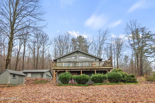 15 Reservoir Rd, Richmond, MA, 01254-5251 | Card Image