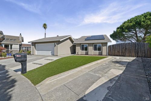 502 Bigler Ct, Benicia, CA, 94510-1332 | Card Image