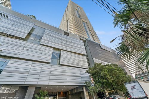 1804-88 Sw 7th St, Miami, FL, 33130-3697 | Card Image