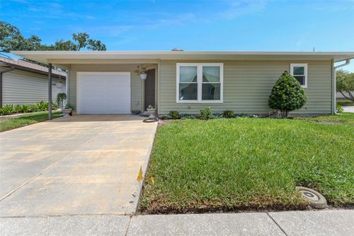 2243 Sea Island Cir N, LAKELAND, FL, 33810-2727 | Card Image