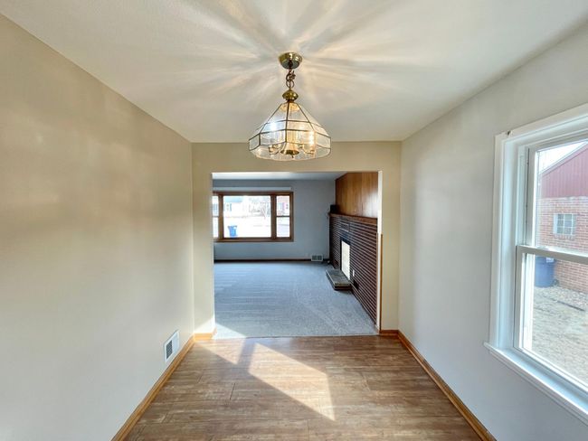 421 W Van Dusen St, House other with 5 bedrooms, 2 bathrooms and null parking in Springfield MN | Image 12