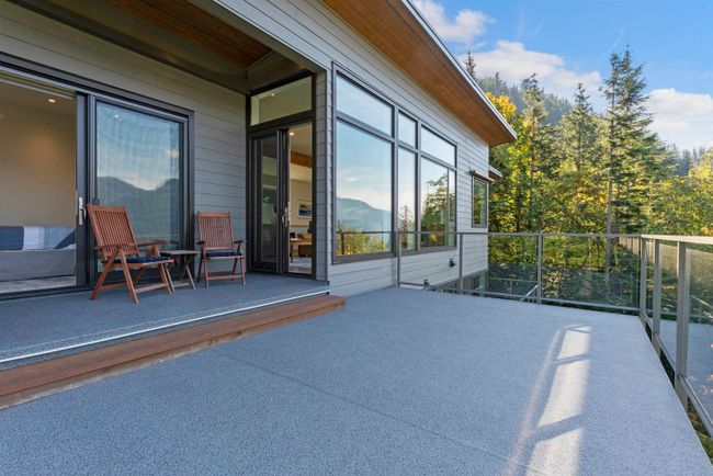 1135 Copper Drive, House other with 3 bedrooms, 3 bathrooms and 6 parking in Britannia Beach BC | Image 33