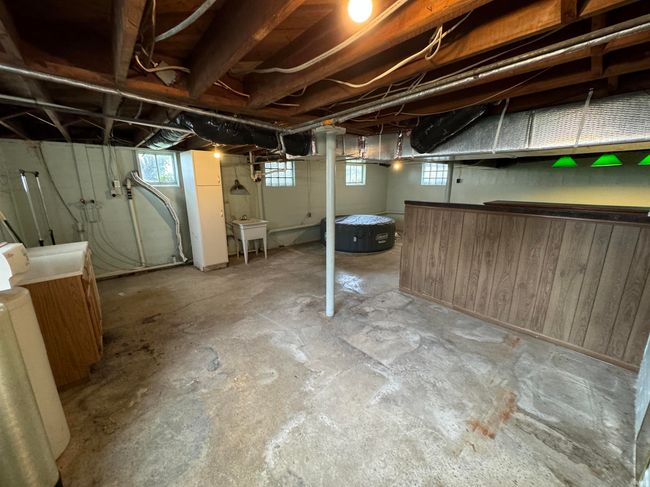 528 E Main St, House other with 3 bedrooms, 2 bathrooms and null parking in Gas City IN | Image 28