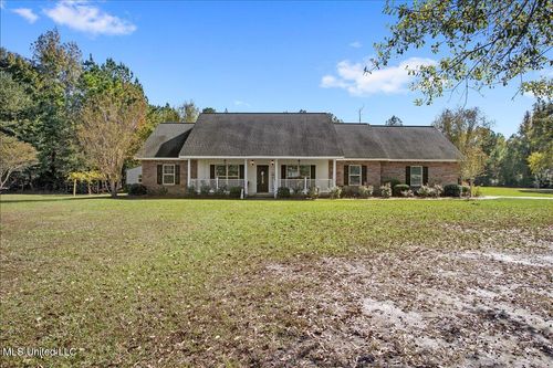2118 Paulding Rd, Leakesville, MS, 39451-3033 | Card Image
