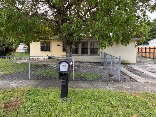 3100 Nw 162nd St, Miami Gardens, FL, 33054-6864 | Card Image