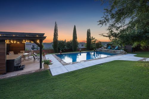 41 Crown Rd, Willow Park, TX, 76087-9058 | Card Image