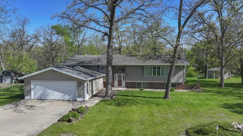 15565 Highway 57, Aplington, IA, 50604 | Card Image