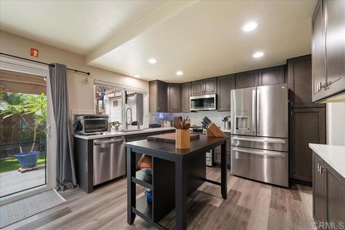 unit-195-1651 S Juniper St, Escondido, CA, 92025-6138 | Card Image