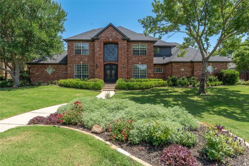 209 Timber Lake Dr, Southlake, TX, 76092-7259 | Card Image