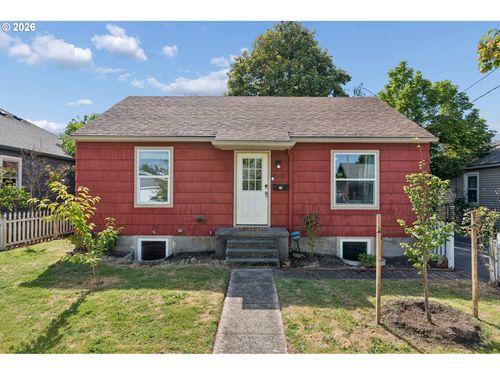 1215 Ne 81st Ave, Portland, OR, 97213-6840 | Card Image